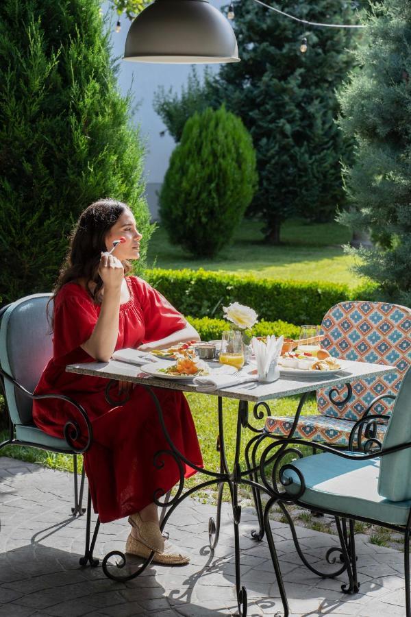 Hotel Garden Prishtinë Luaran gambar